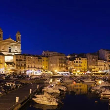 Cosy Et Parking Apartment Pietranera