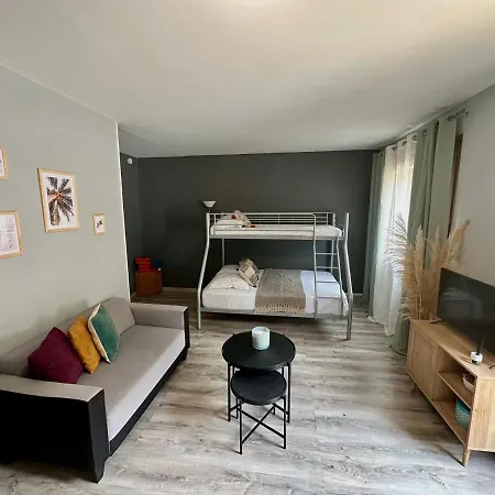 Cosy Et Parking Apartment Pietranera
